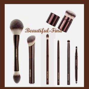 HOURGLASS 7 BRUSH SET NIB